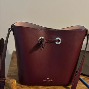 Kate Spade Brown Leather Shoulder Bag with Structured Design